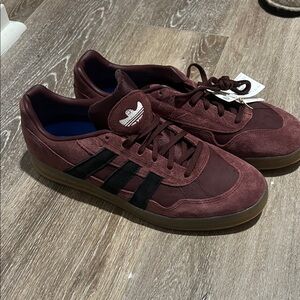 Adidas Aloha Super Men's Maroon and Black Sneakers